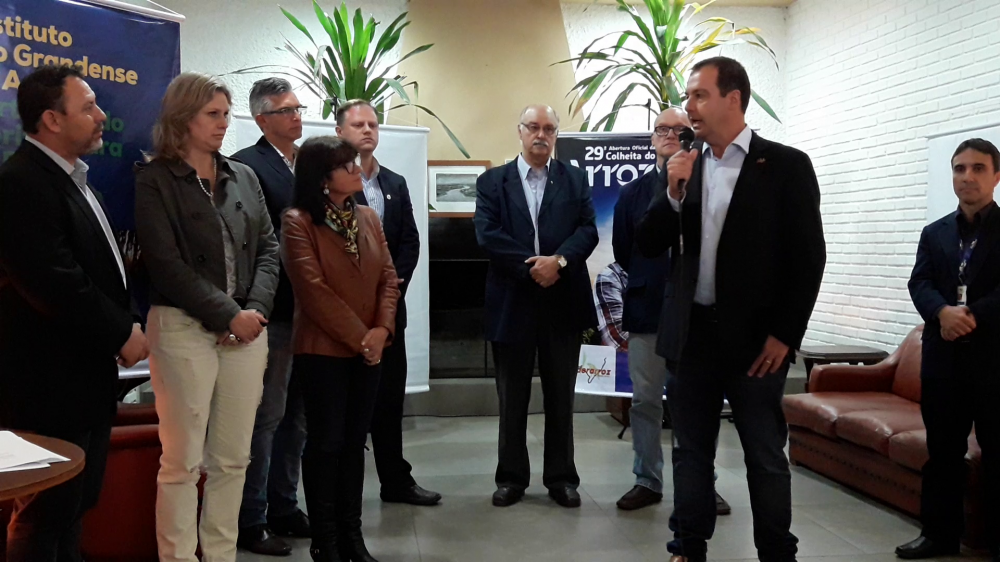 Região de Pelotas recebe de braços abertos a 29ª Abertura da Colheita do arroz