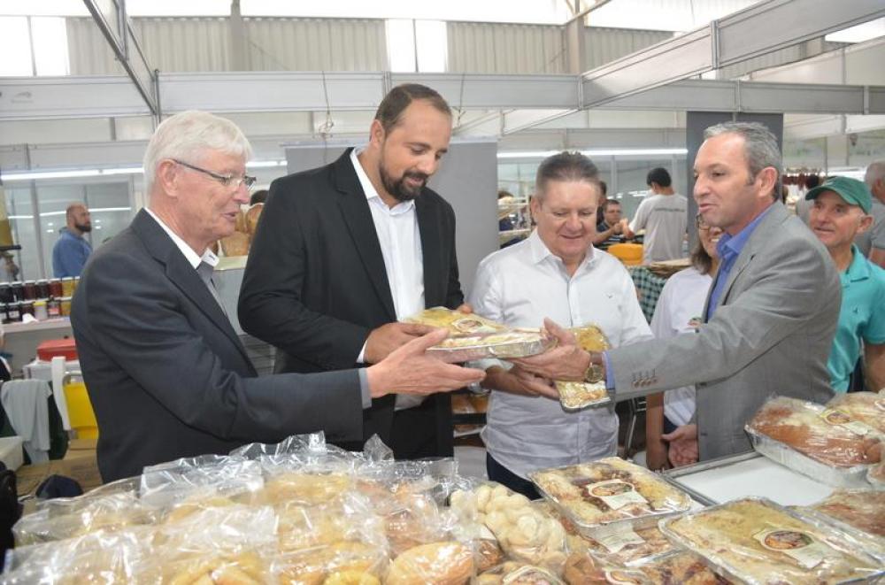 Afubra inaugura pavilhão da agroindústria familiar na Expoagro