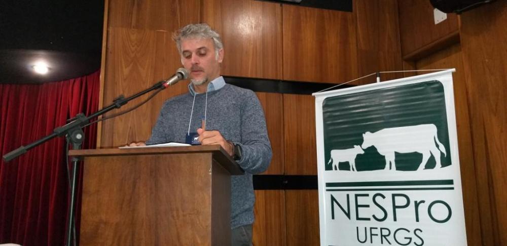 Academia, campo e indústria debateram a cadeia da pecuária de corte em Porto Alegre