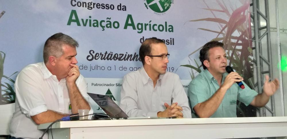 Começa nesta terça-feira em SP o Congresso Brasileiro da Aviação Agrícola