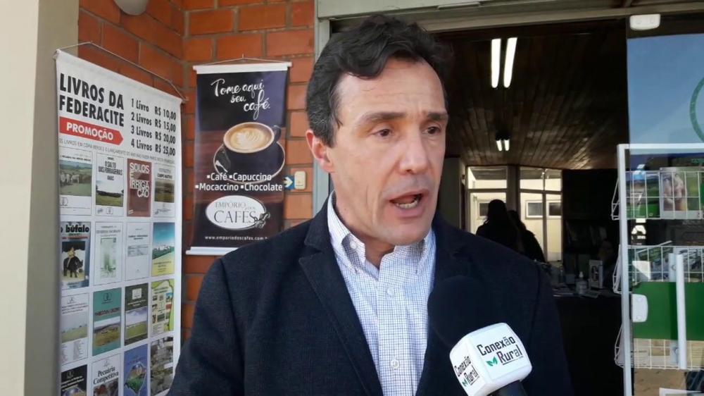 Bernardo Todeschini reeleito para Código Terrestre da OIE