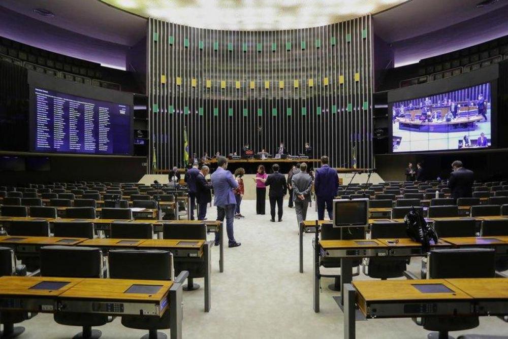 Fundão - Os viciados na moeda pública continuam os mesmos . Veja como votaram os deputados gaúchos