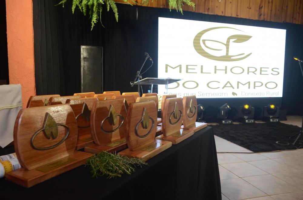 Vídeos - Veja as entrevistas e as homenagens do Melhores do Campo 2021